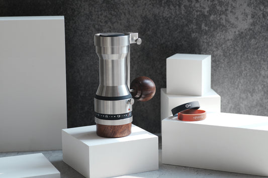 RUNNNN UPVOID Manual Coffee Grinder, Hollow Shaftless Burr Grinder for Espresso, Adjustable Grind Size, Anti-Static Stainless Steel/Aluminum Hand Grinder, Low Retention, Lightweight Portable & Easy to Clean