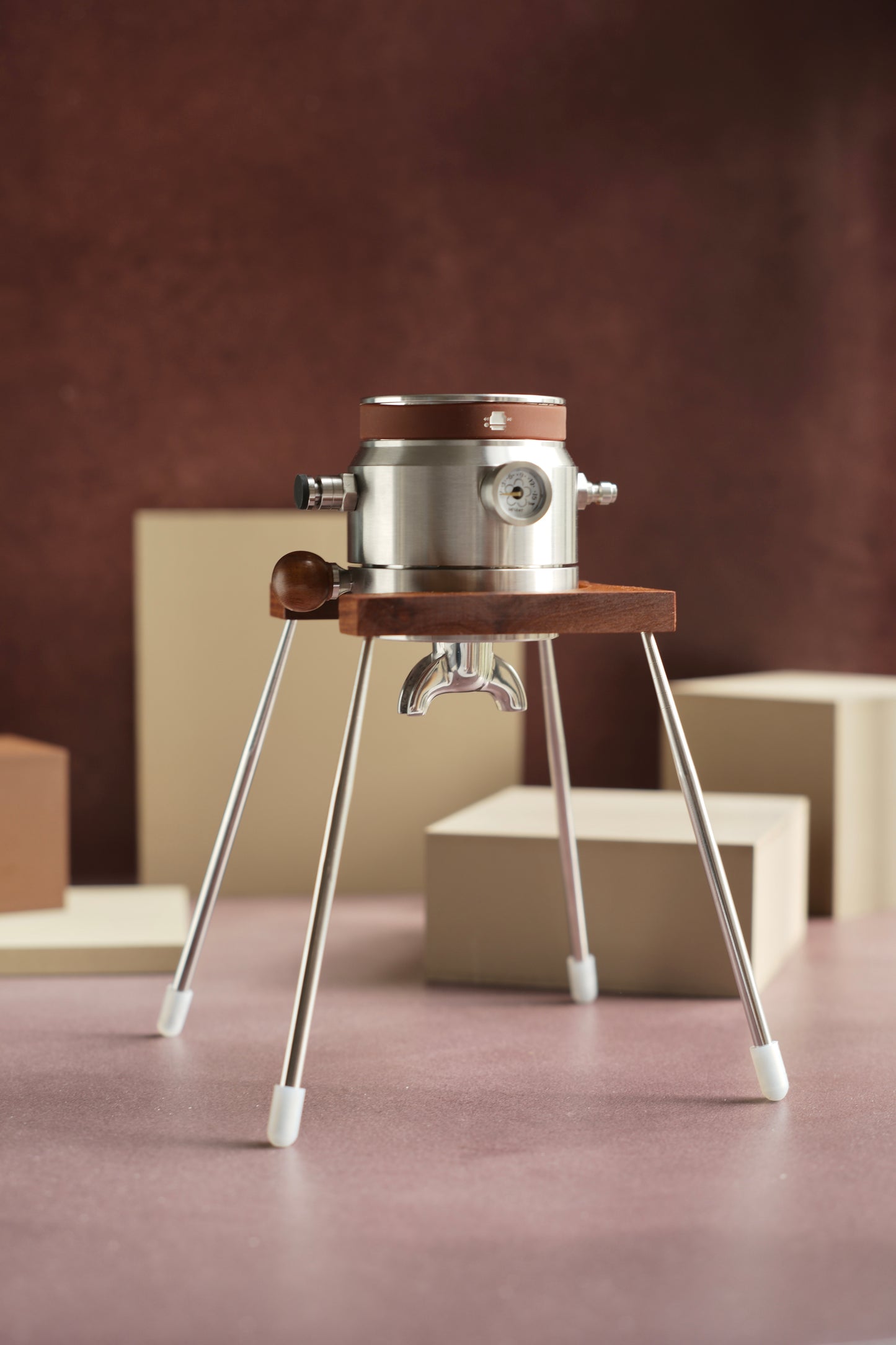 RUNNNN UPTANK Portable Espresso Machine (Maker Only, with Stand), 9 Bar Manual Pneumatic Espresso Maker, No Electricity, Stainless Steel Coffee Maker